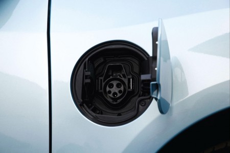 Renault Fluence Z.E. Electric Car - Recharge socket