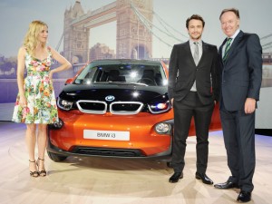 Sienna Miller, James Franco and Ian Robertson at the world premiere of the BMW i3 in London. (07/2013)