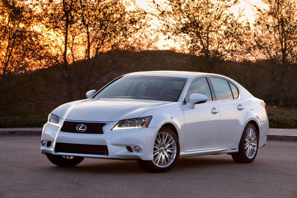 2014 Lexus GS 450H Sets the Mark for Luxury Hybrids