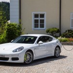 New Porsche Panamera SE Hybrid