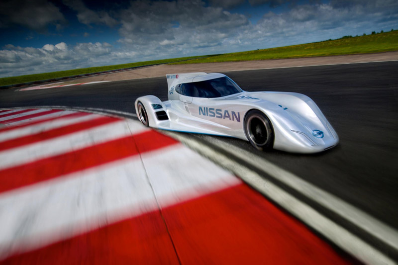 Nissan ZEOD RC electric racing car