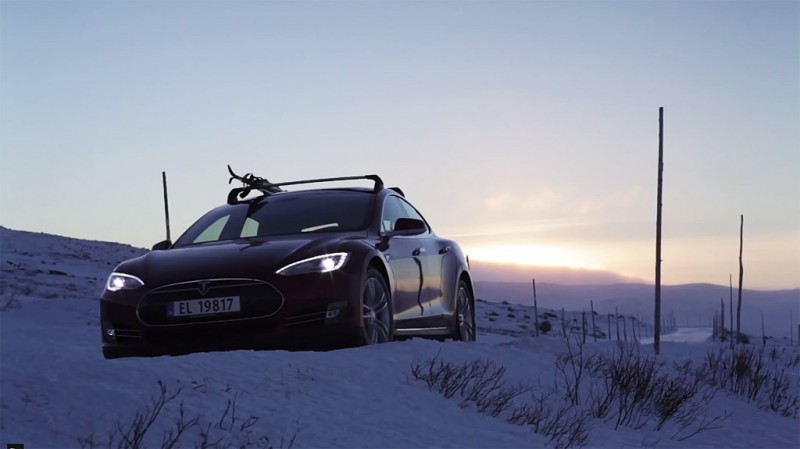 Tesla Model S in the snow