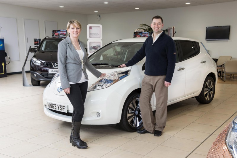 Nissan LEAF's 100,000th customers