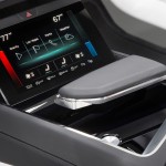 Audi e-tron quattro concept cockpit